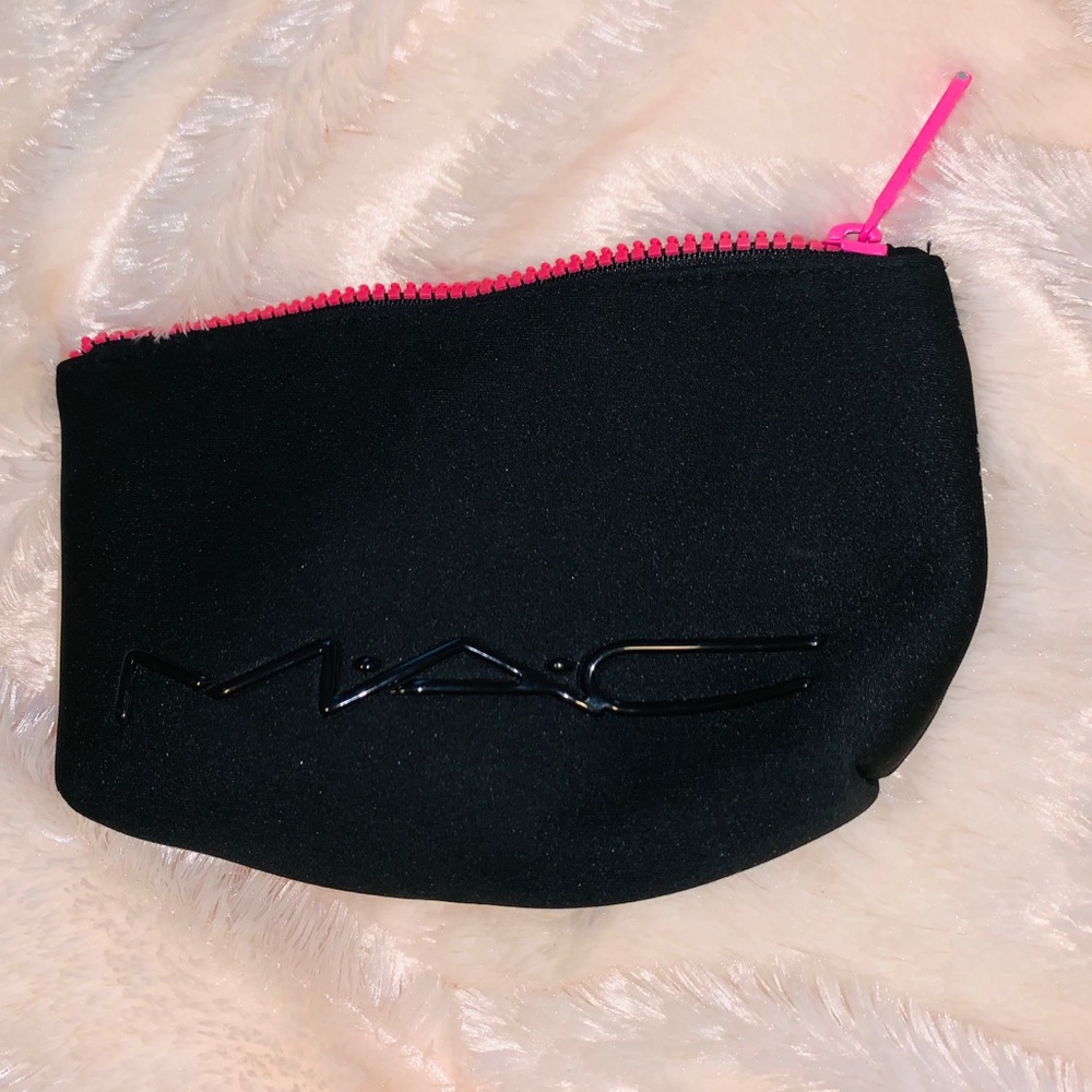 MAC COSMETIC BAG